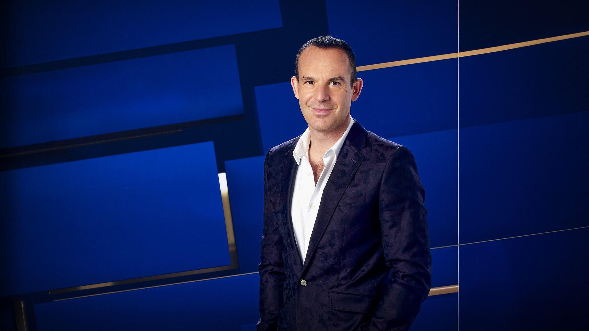 The Martin Lewis Money Show Live - Series 13 - Episode 12 - ITVX